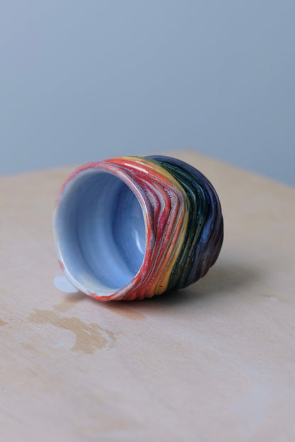 Seabed Sipcup in Dark Rainbow (3)