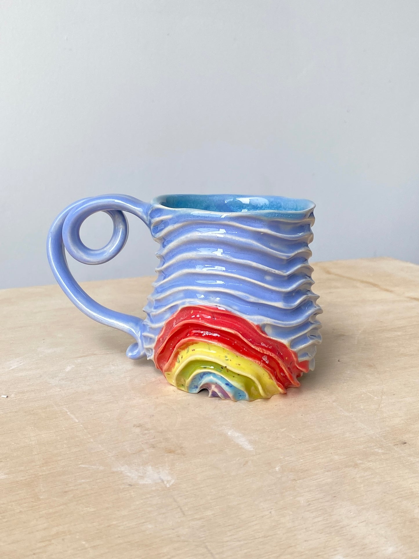 'Surface blue' Rainbow Seabed Mug (1)