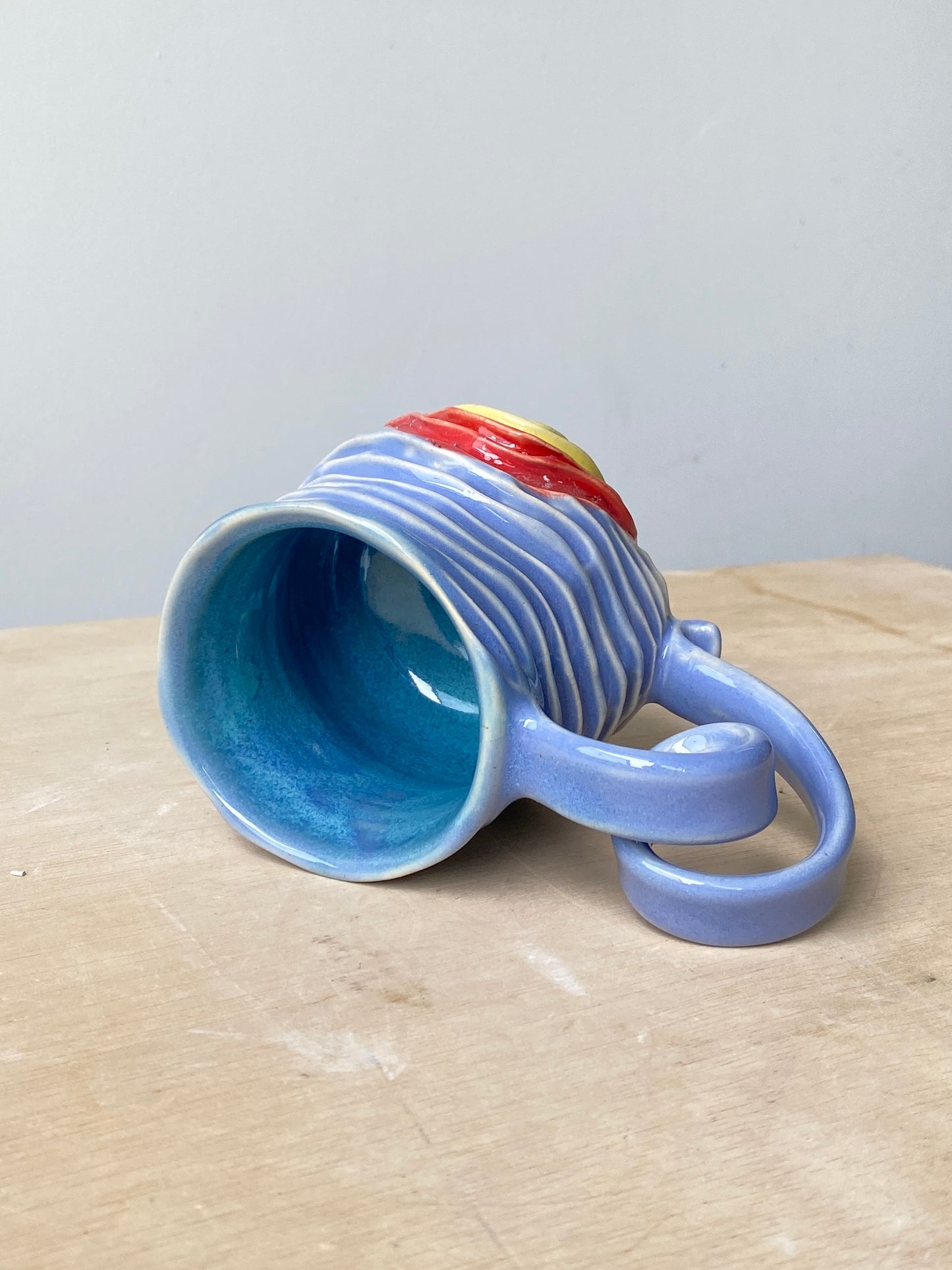 'Surface blue' Rainbow Seabed Mug (1)